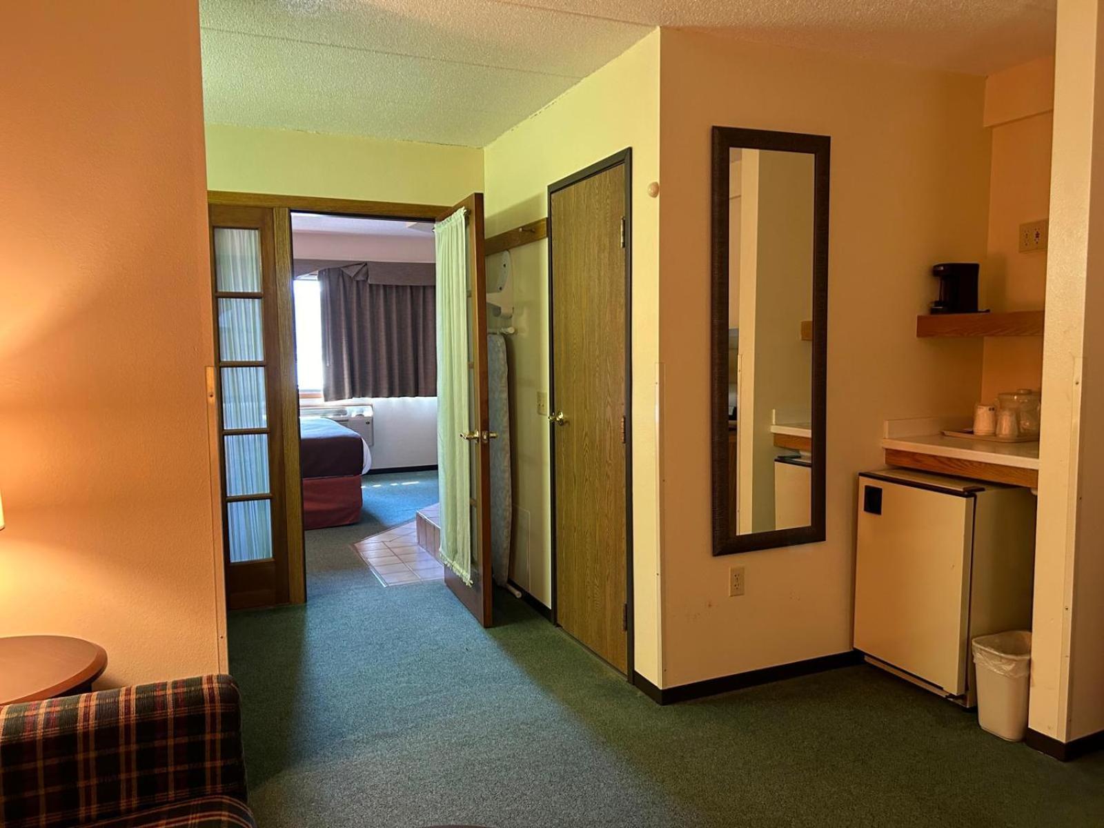 Northwoods Inn & Suites - Blackduck מראה חיצוני תמונה